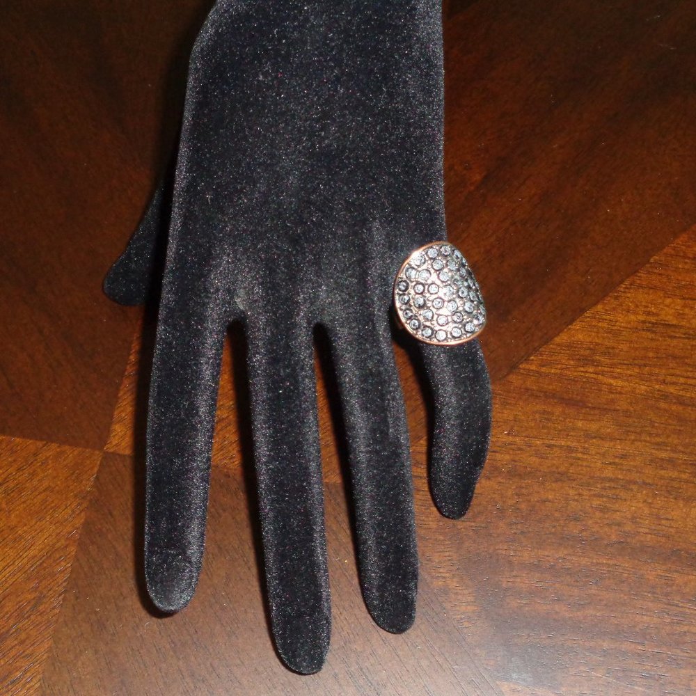 Black oval ring- costume jewelry